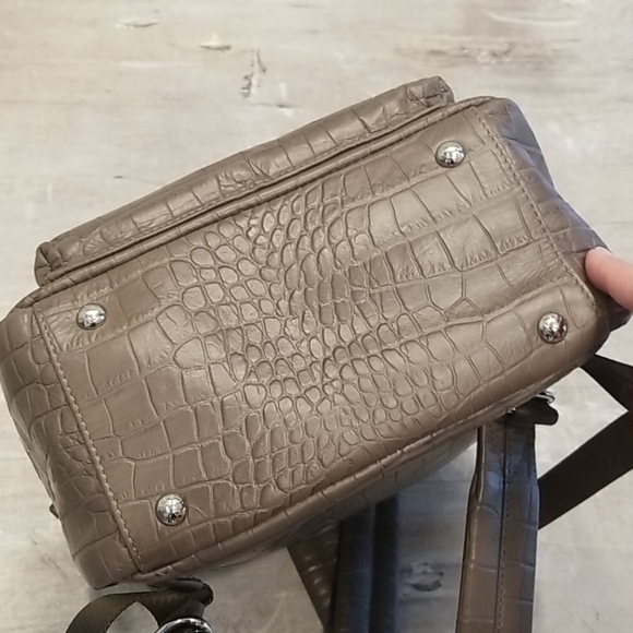 💕LANCASTER PARIS💕 Embossed Crocodile Backpack - Picture 13 of 16